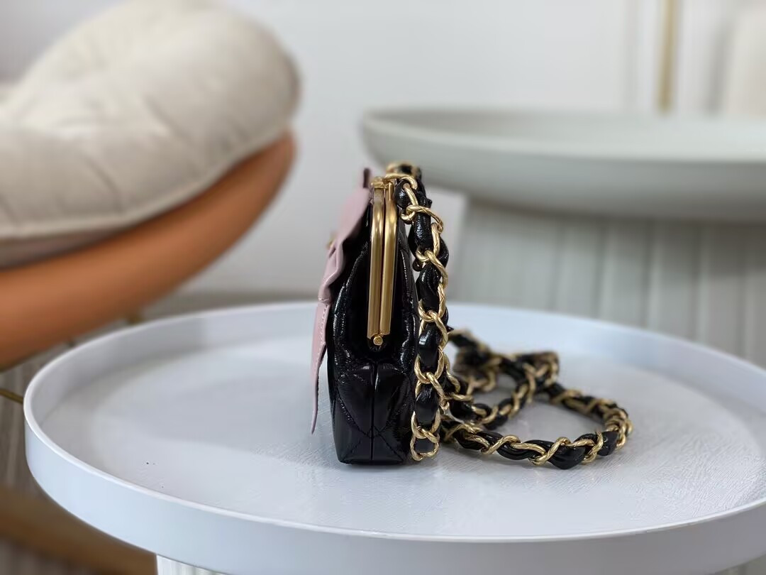 Ch**el CLUTCH WITH CHAIN 12 × 13 × 4 cm
