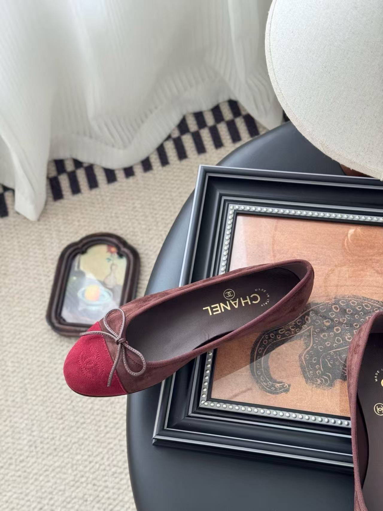 UA Ch**el Ballet flats