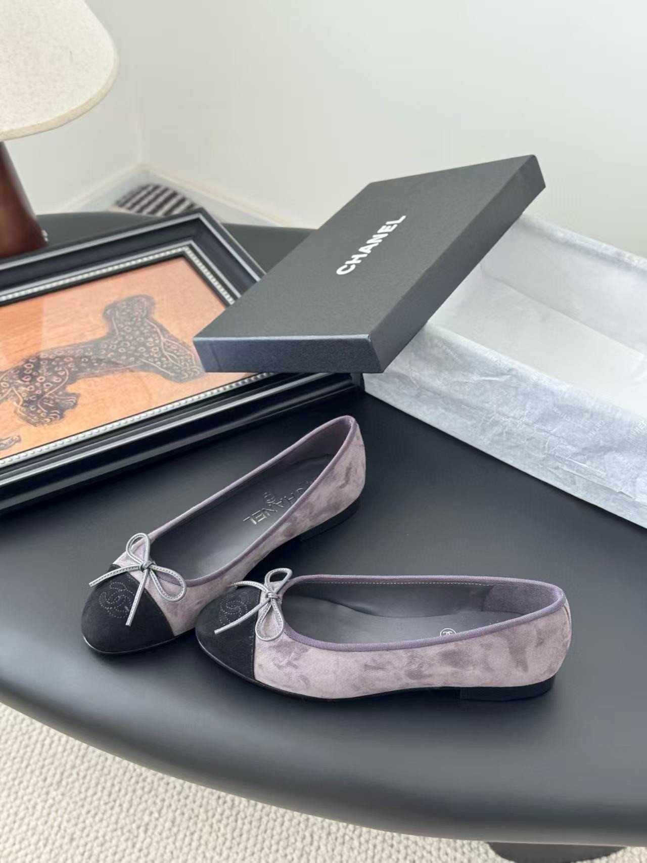 UA Ch**el Ballet flats