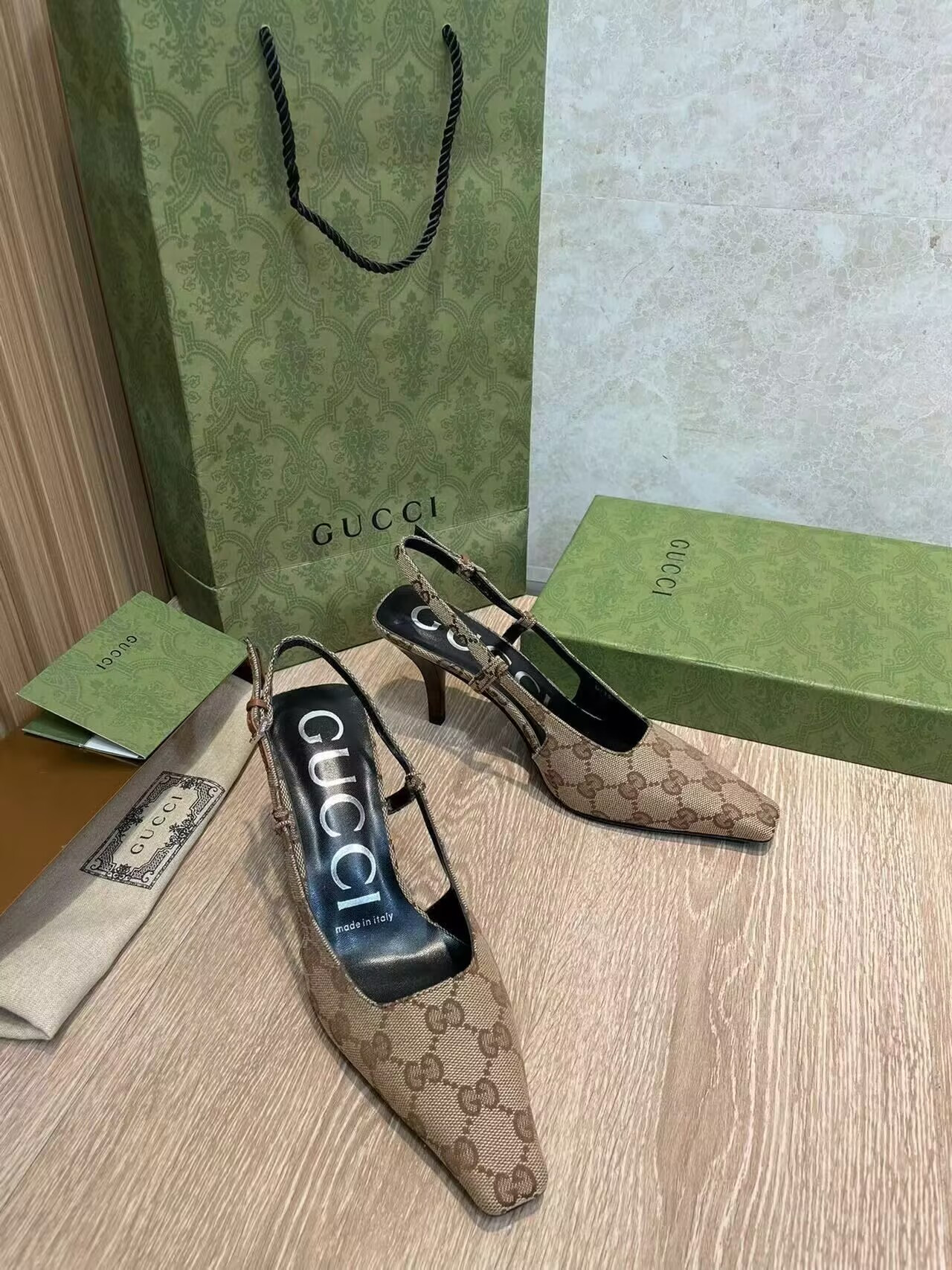 UA Gvc*1 GG Slingback Pump