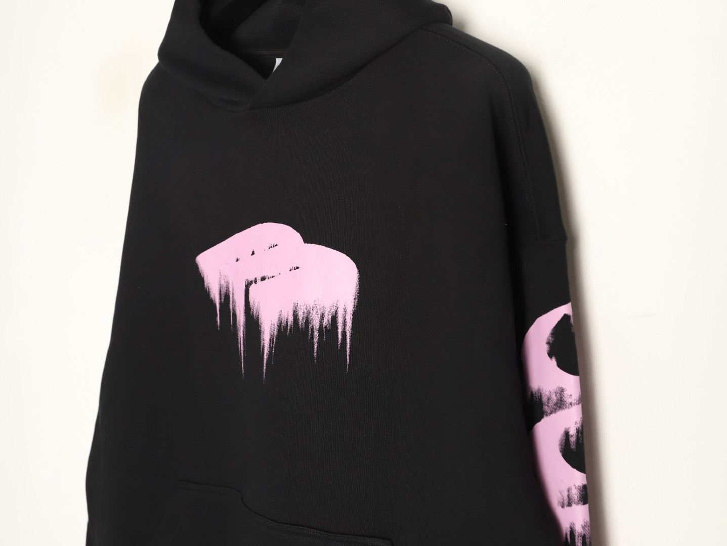 Ba1en*iaga Hoodies