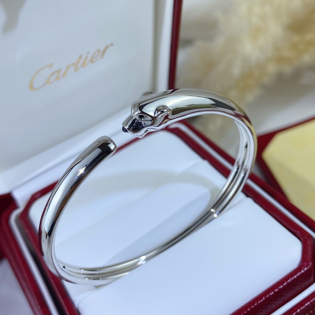 Ca*t1er Slim Polished Leopard Bracelet  16-17