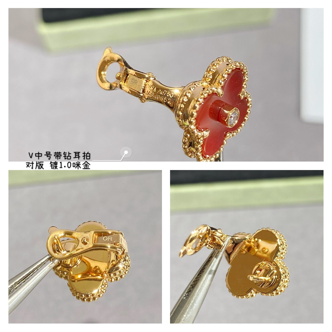 V*n Cl**f & Arpels Four-leaf clover with D1am0nd Earrings
