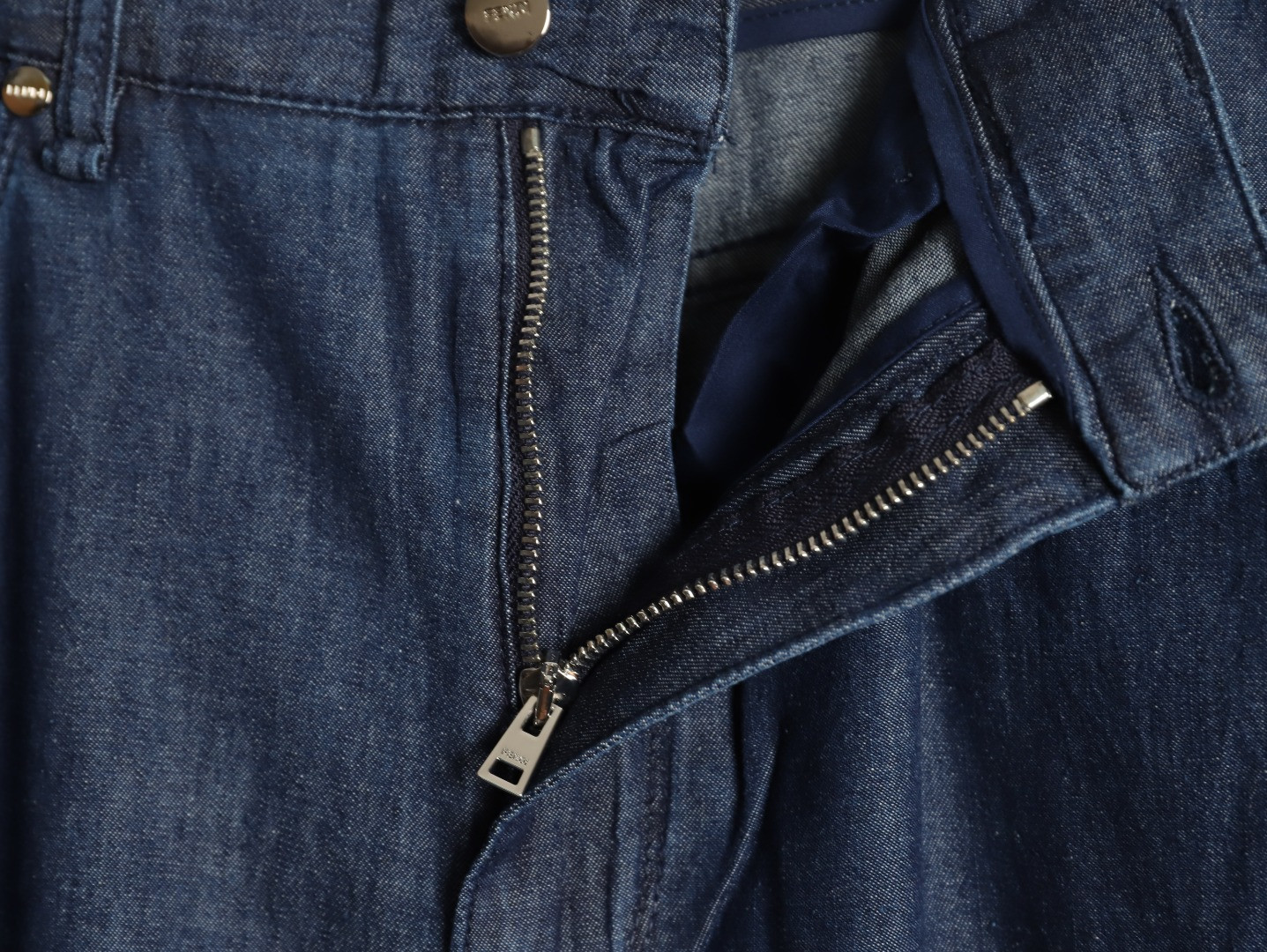 F**di Jeans
