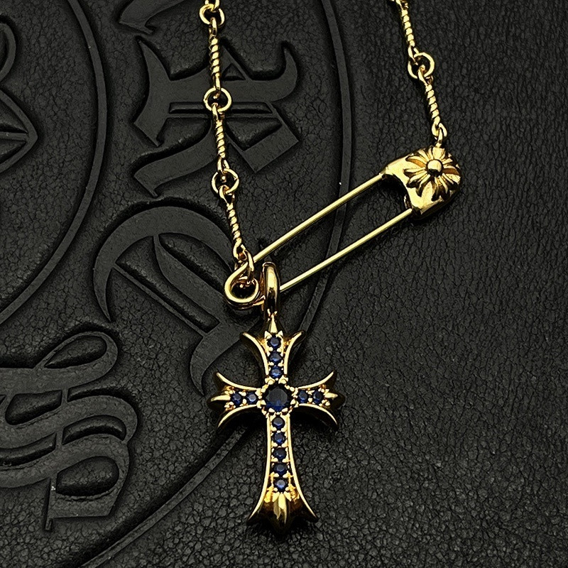 Ch*0me He**ts Twisted Cross Pin Necklace (Chain length 45+5cm)