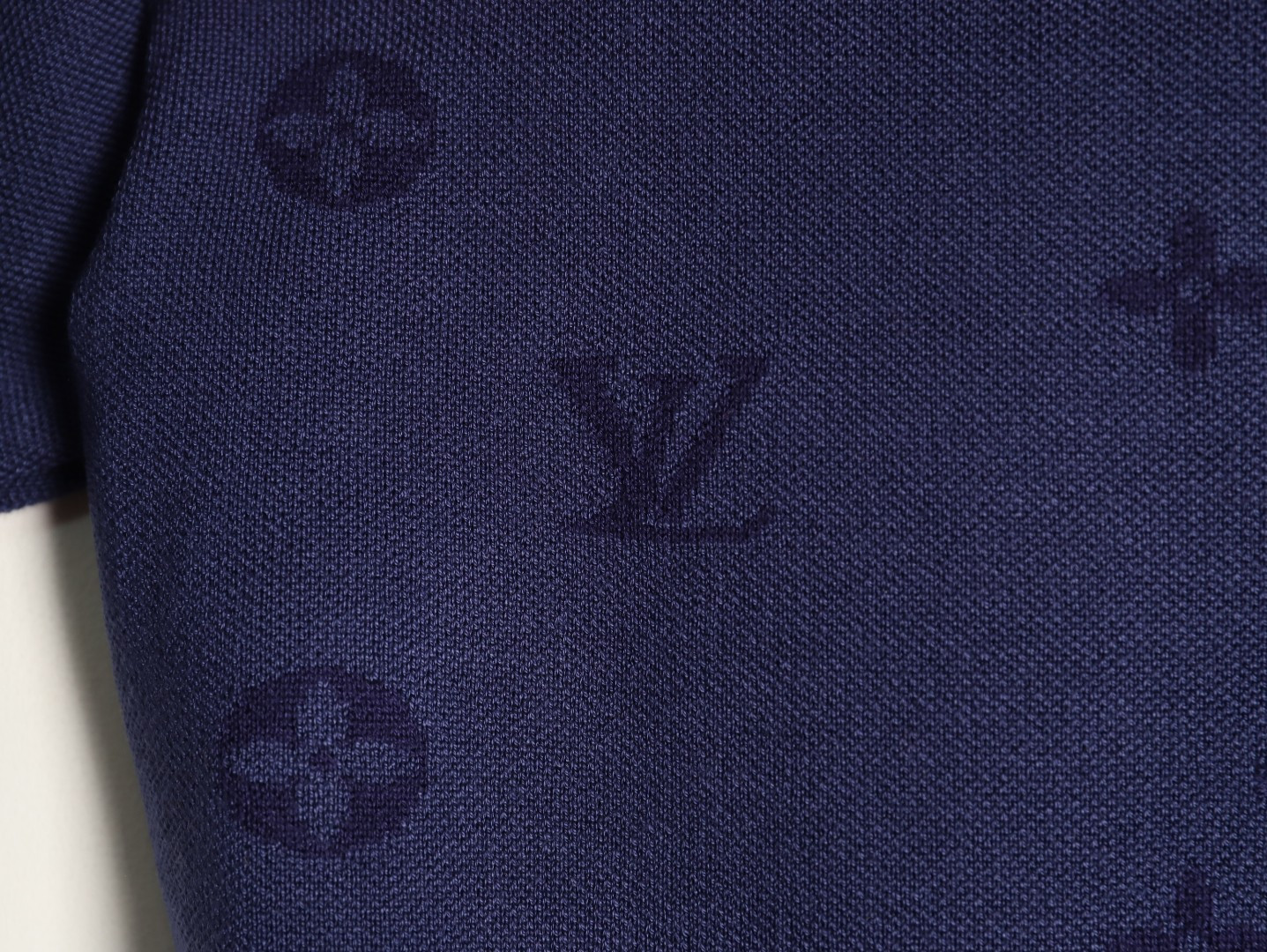 L0vis Vvtt0n 26ss Knitting Short-sleeved T-shirt