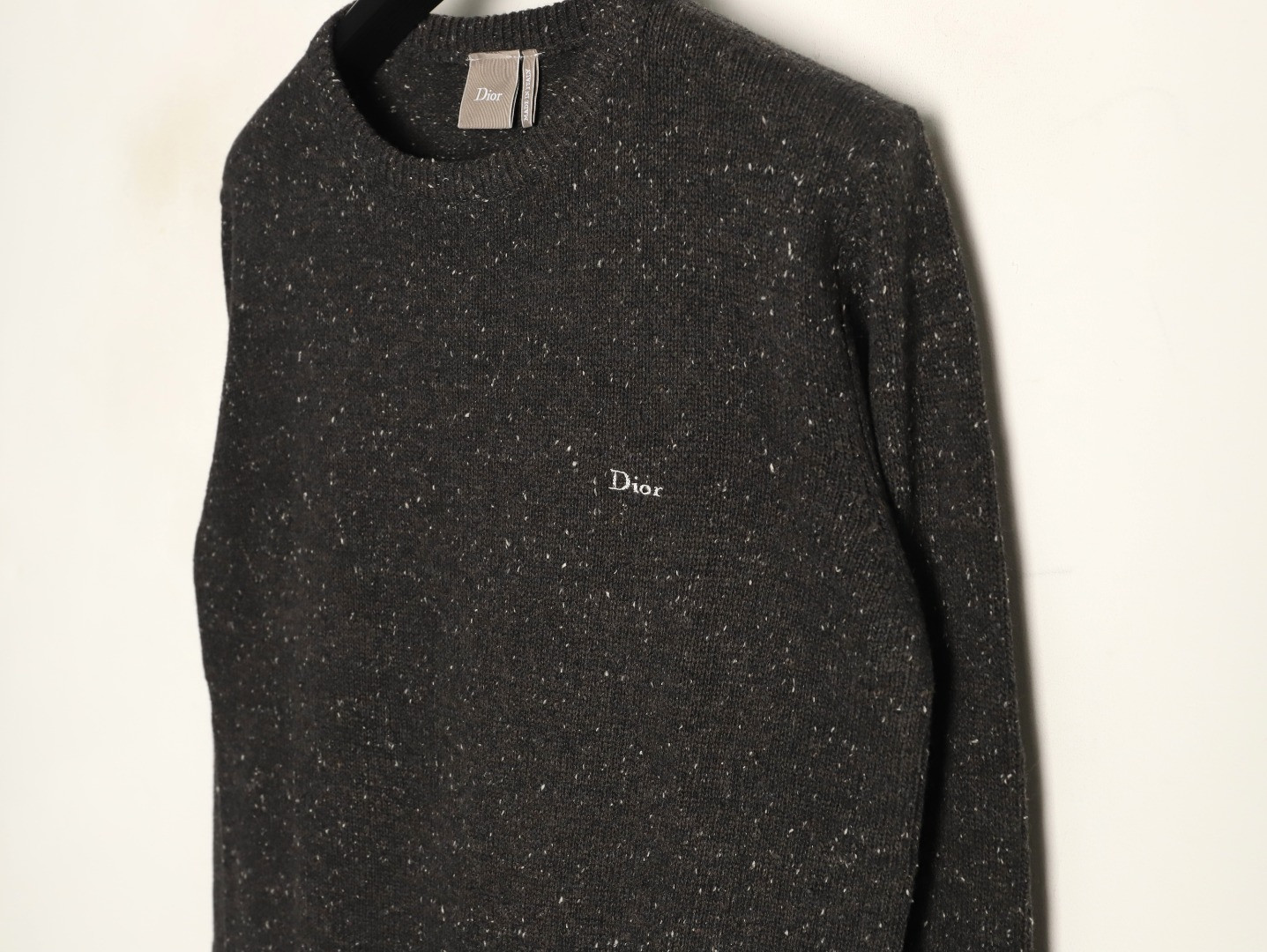 D10r Sweaters