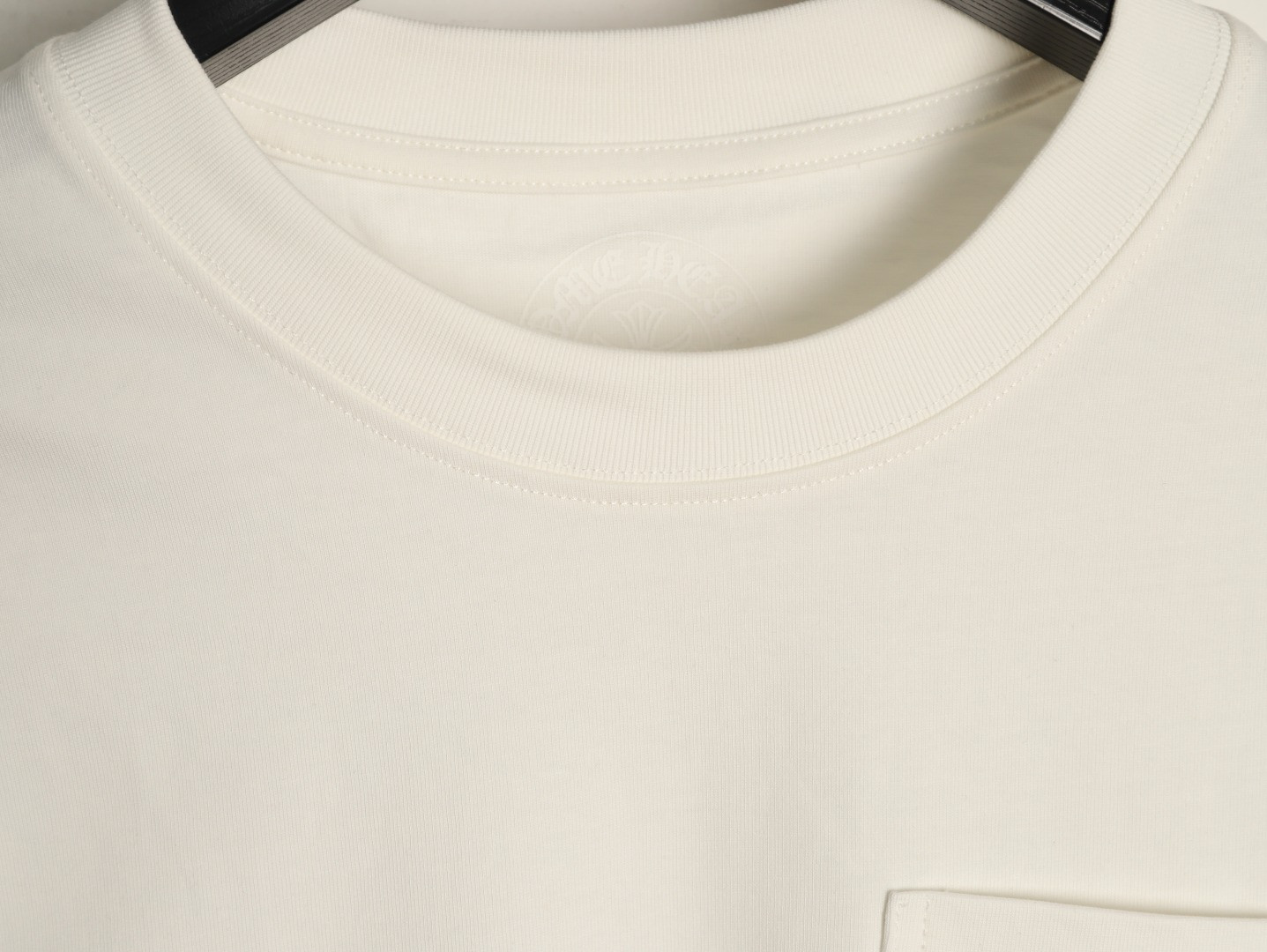 Ch*0me He**ts Long-sleeved T-shirt