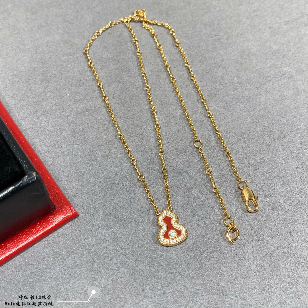 Qeelin Mini D1am0nd Red Gourd Necklace