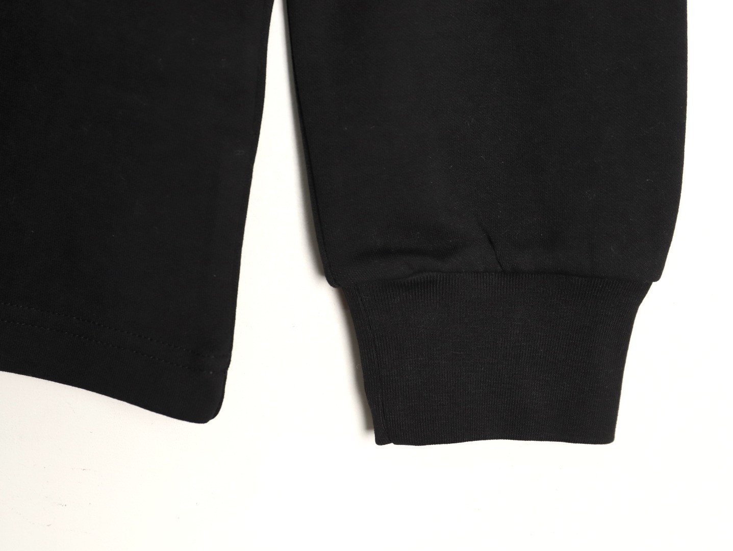 Ch*0me He**ts 25FW Long-sleeved T-shirt