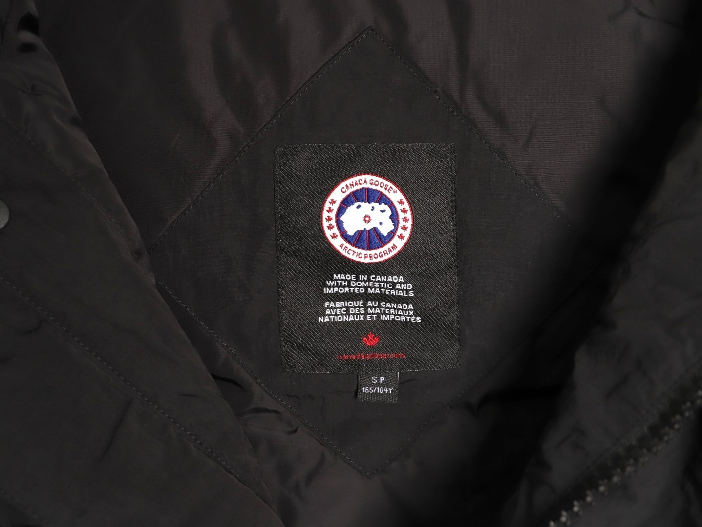 Can*a G00se Puffer Vest