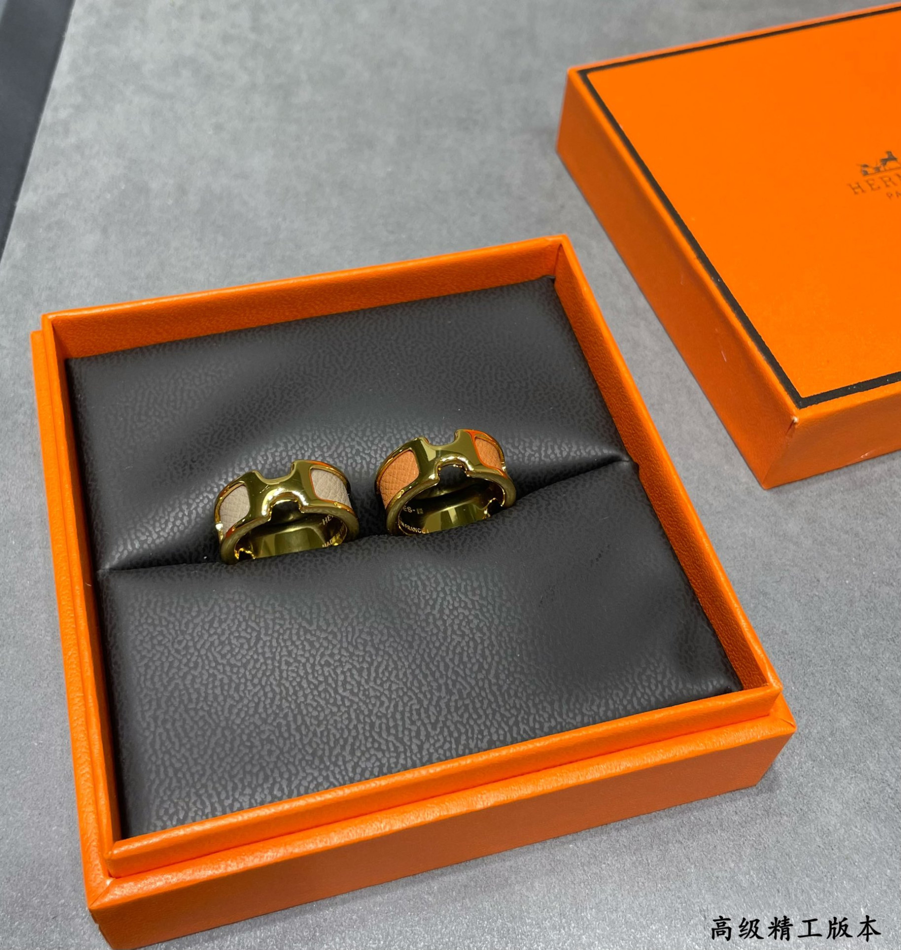 H**me5 leather cord Ring