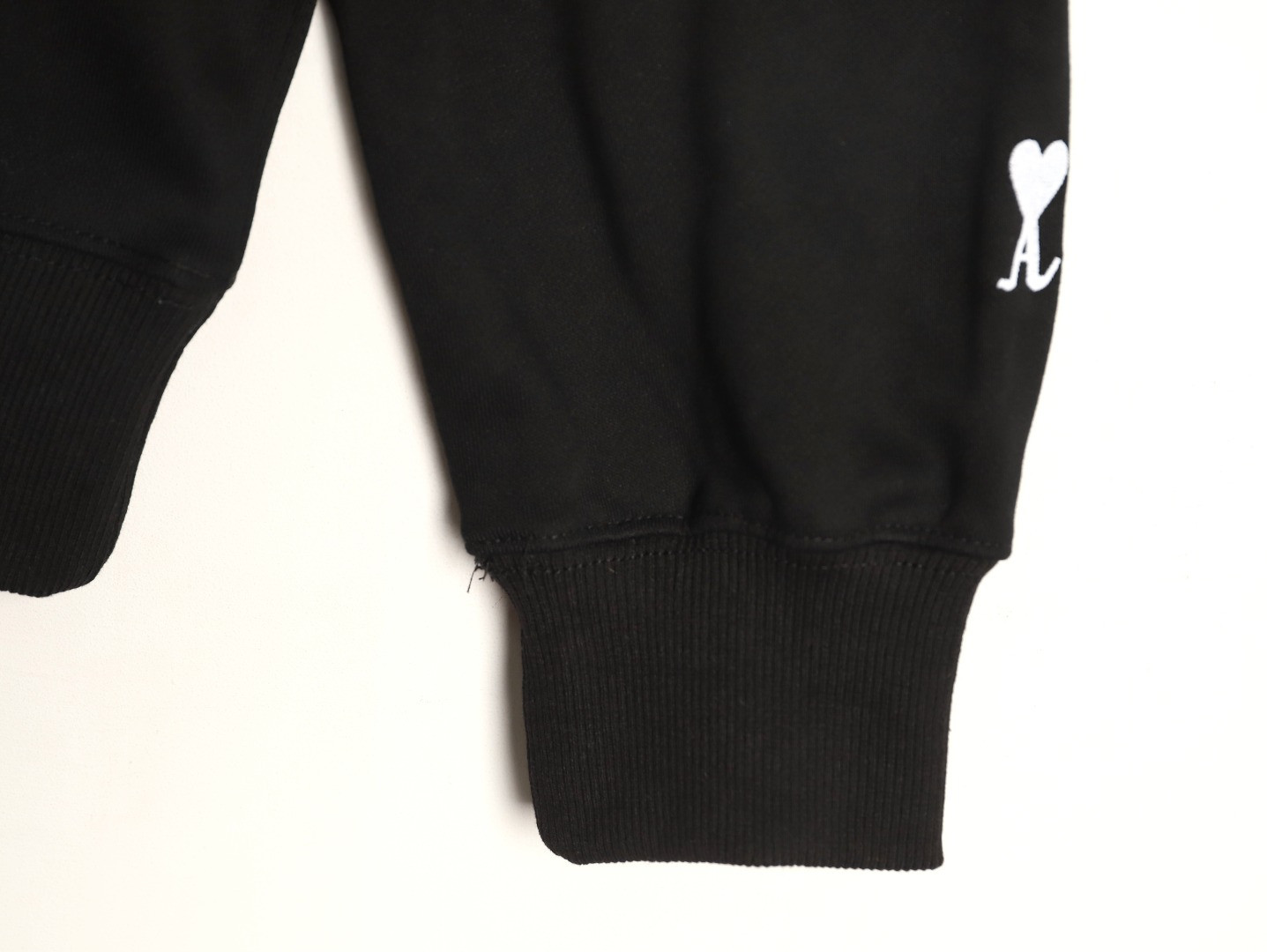 Ami Paris 26ss Hoodies