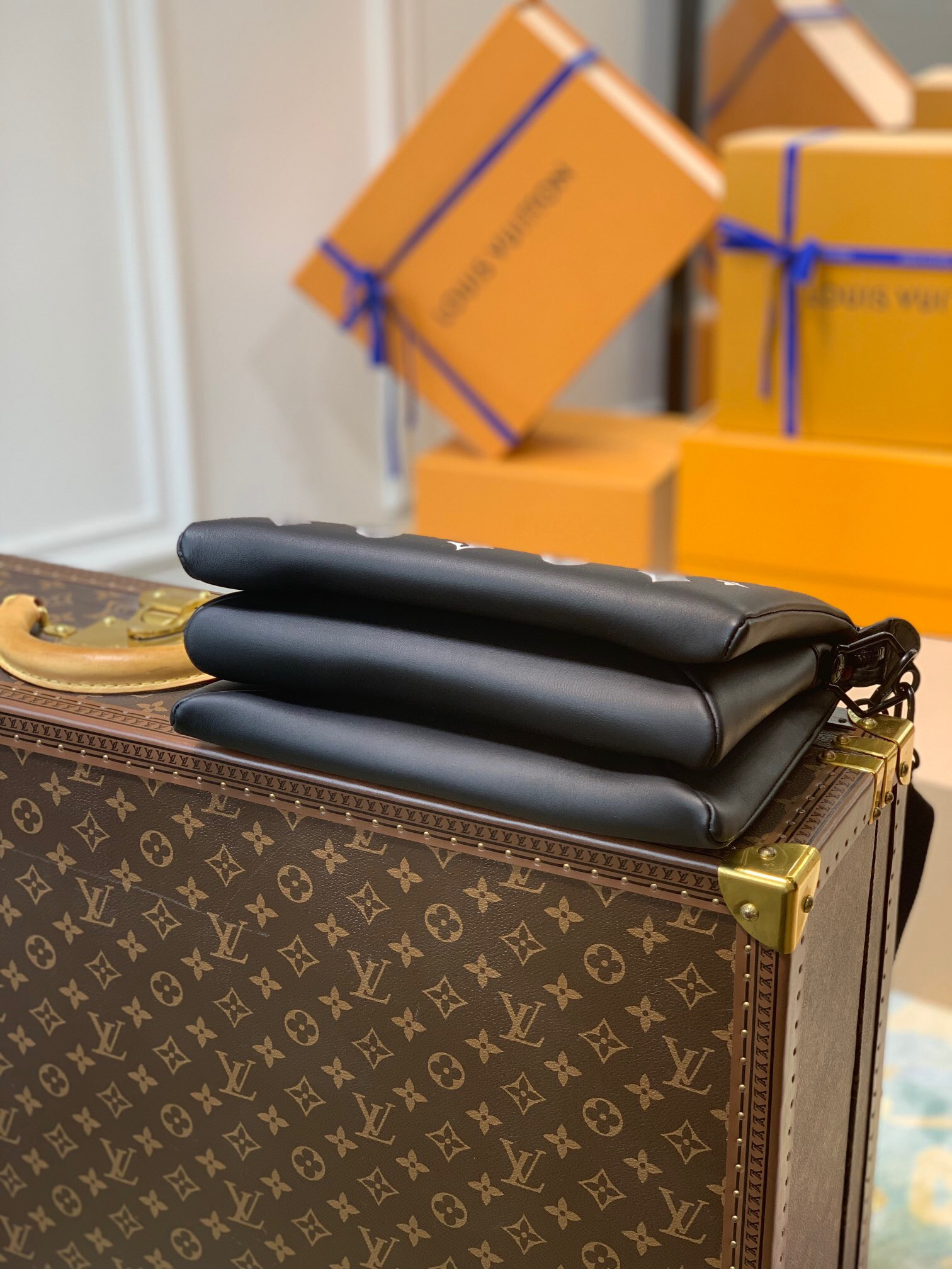 LV COUSSIN PM M59398