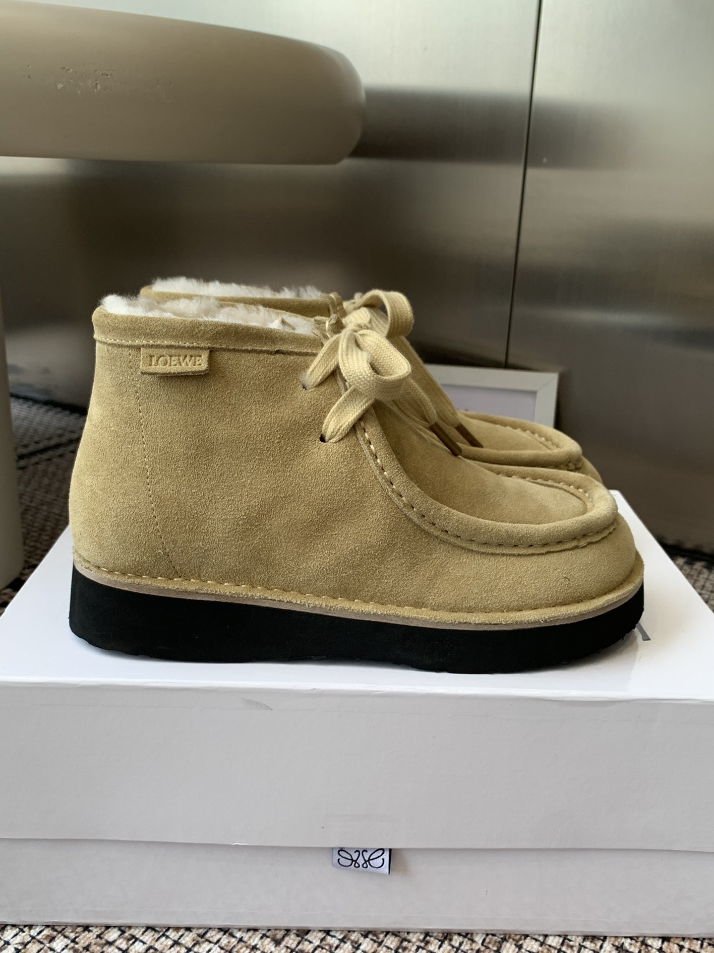 UA L0ew* Boot