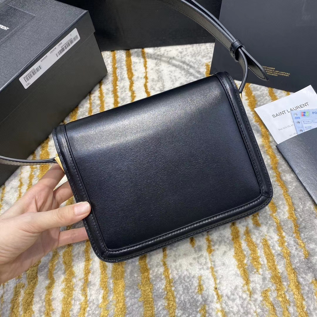 Y51 Sa1nt Lau*nt SOLFERINO BOX BAG 19CM