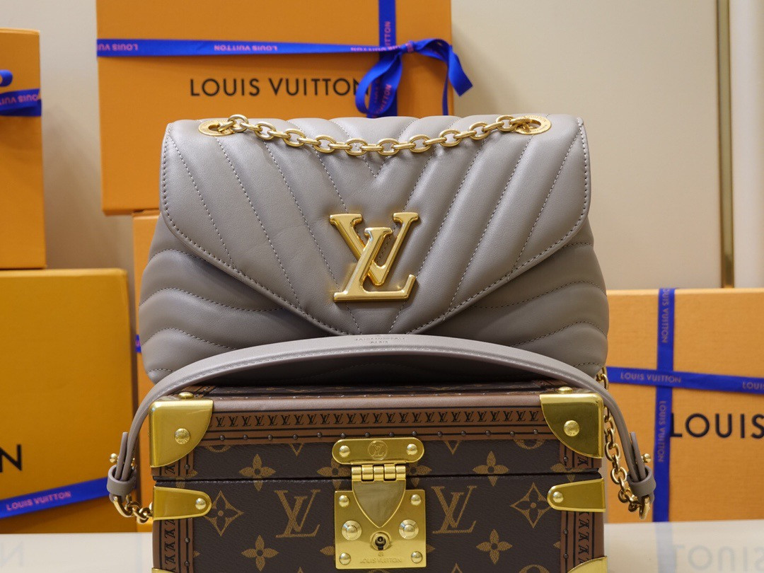 LV NEW WAVE CHAIN BAG M58550