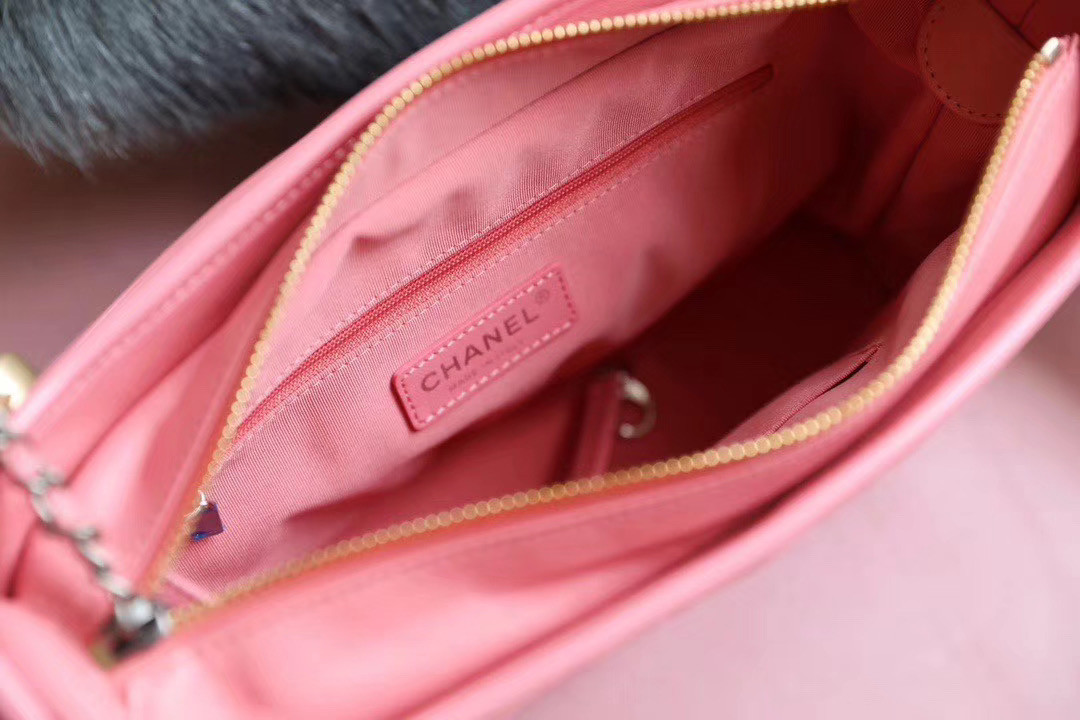 Ch**el Gabrielle medium size 25cm in pink