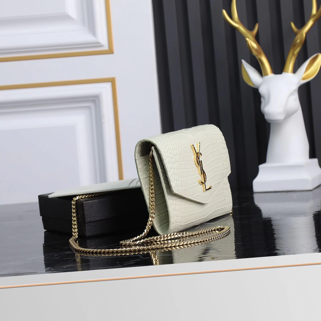 Y51 UPTOWN CHAIN WALLET IN CROCODILE-EMBOSSED SHINY LEATHER 7.5 X 4.7 X 1.2 INCHES