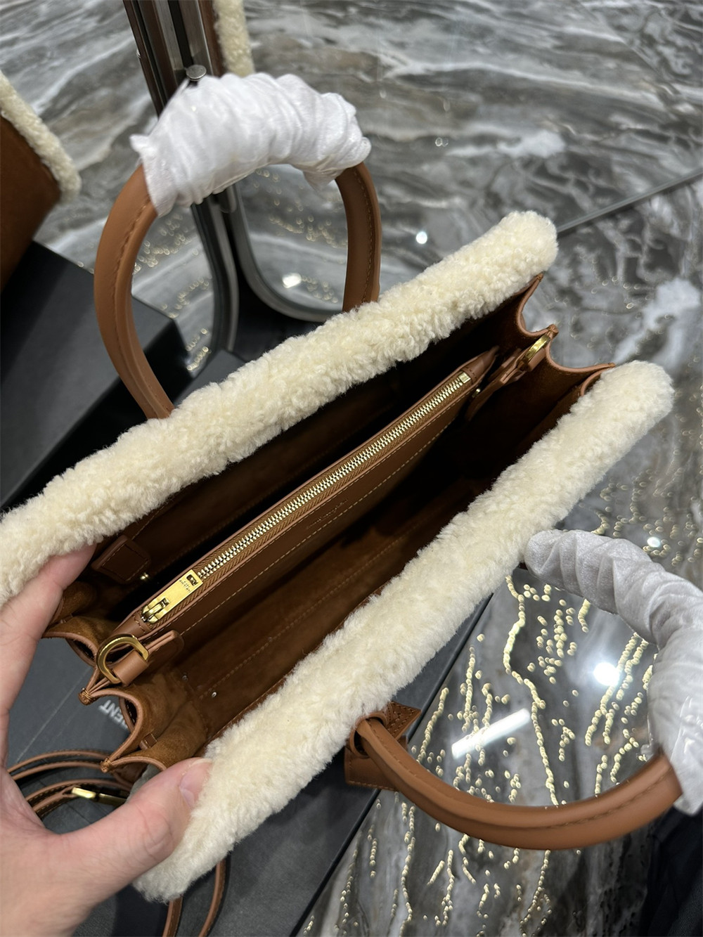 Y51 SAC DE JOUR S*pPLE NANO IN SUEDE AND SHEARLING DARK CIGAR AND NATURAL BEIGE