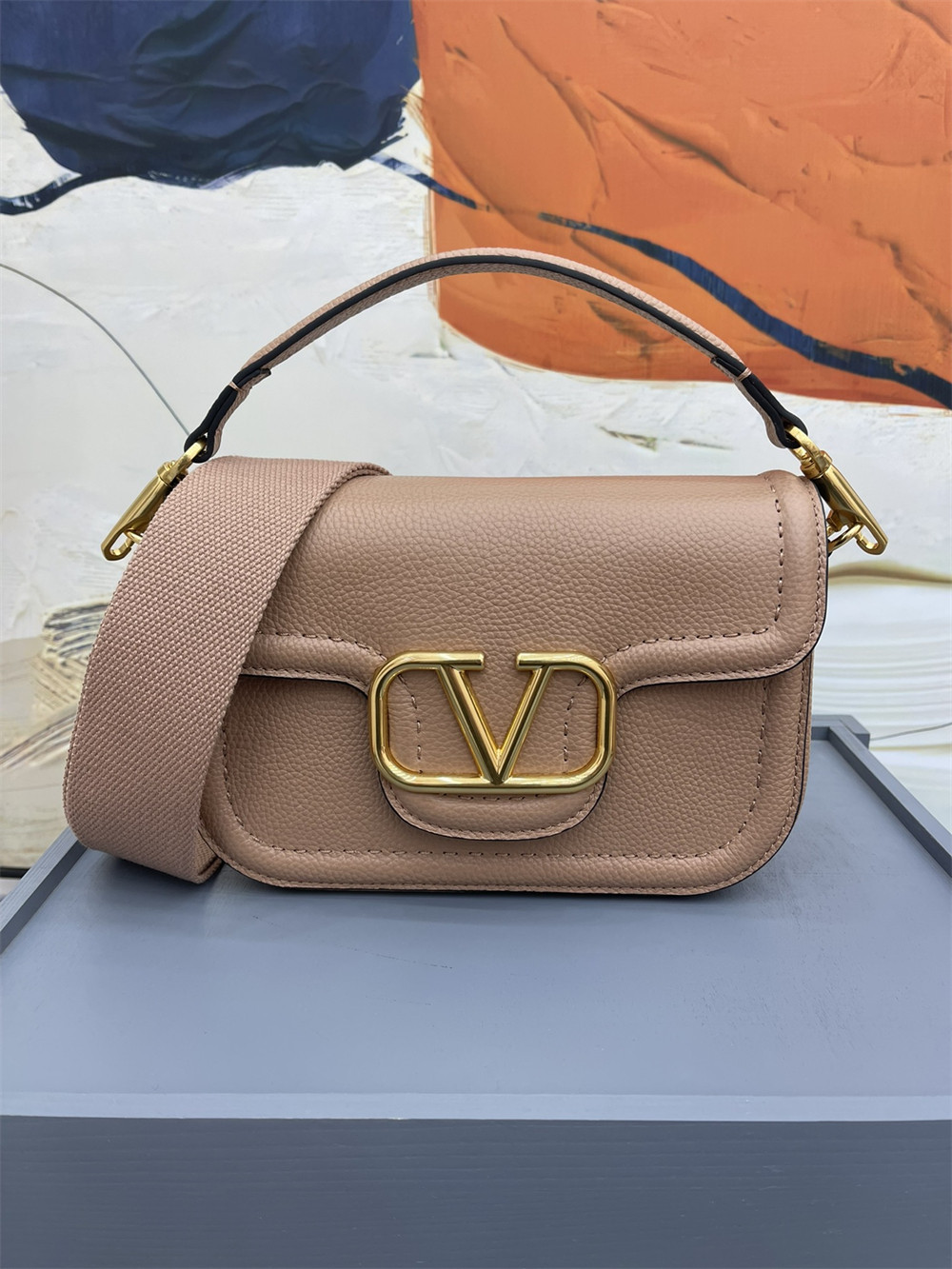 Va1e*ntin0 GARAVANI ALLTIME GRAINY CALFSKIN SHOULDER BAG ROSE CANNELLE 23.5x18X8cm