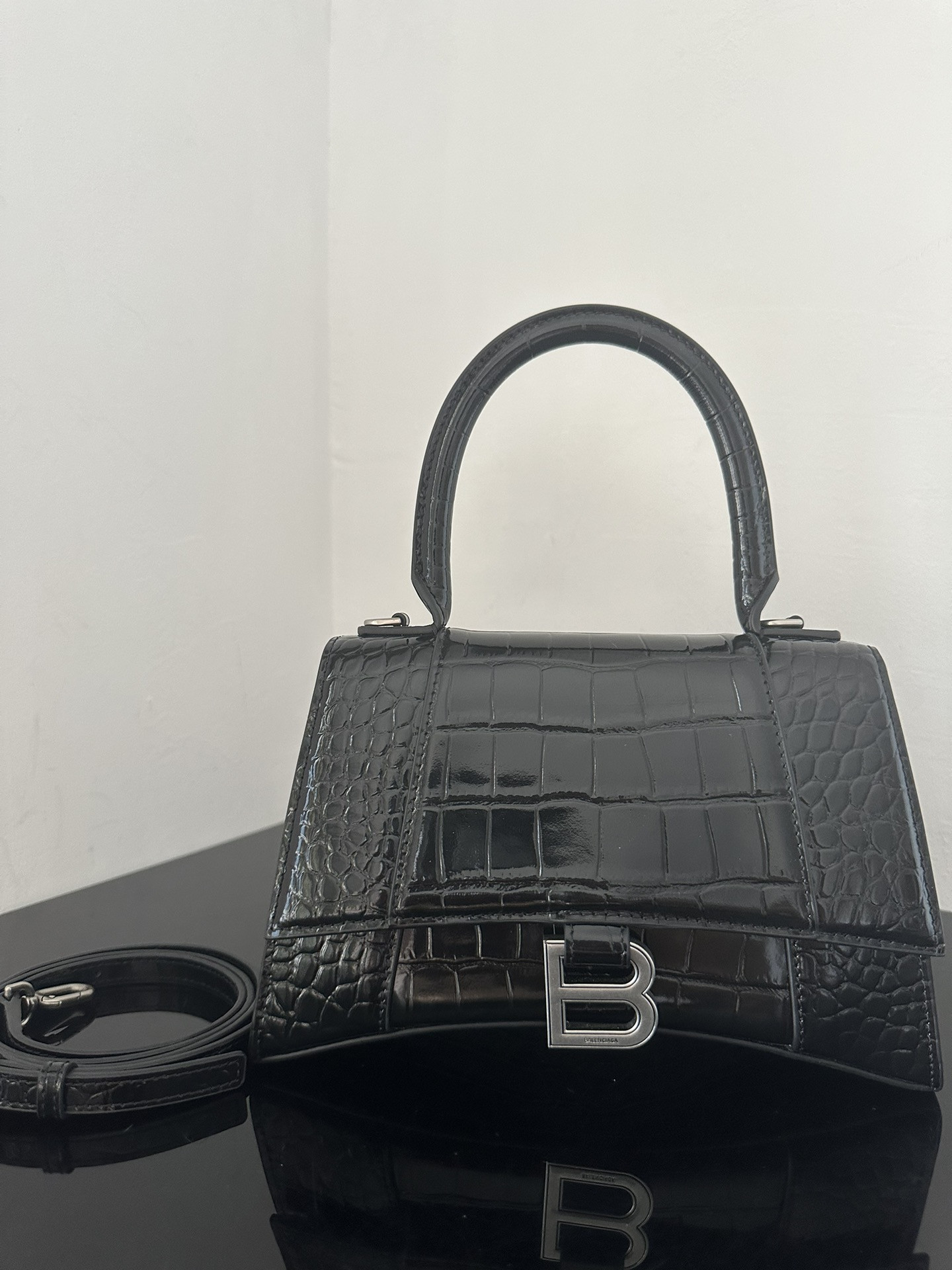 Ba1en*iaga WOMEN'S HOURGLASS SMALL HANDBAG CROCODILE EMBOSSED IN BLACK L9 x H5.5 x W3.9 inch
