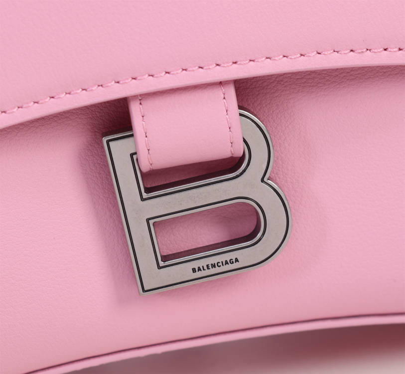 Ba1en*iaga WOMEN