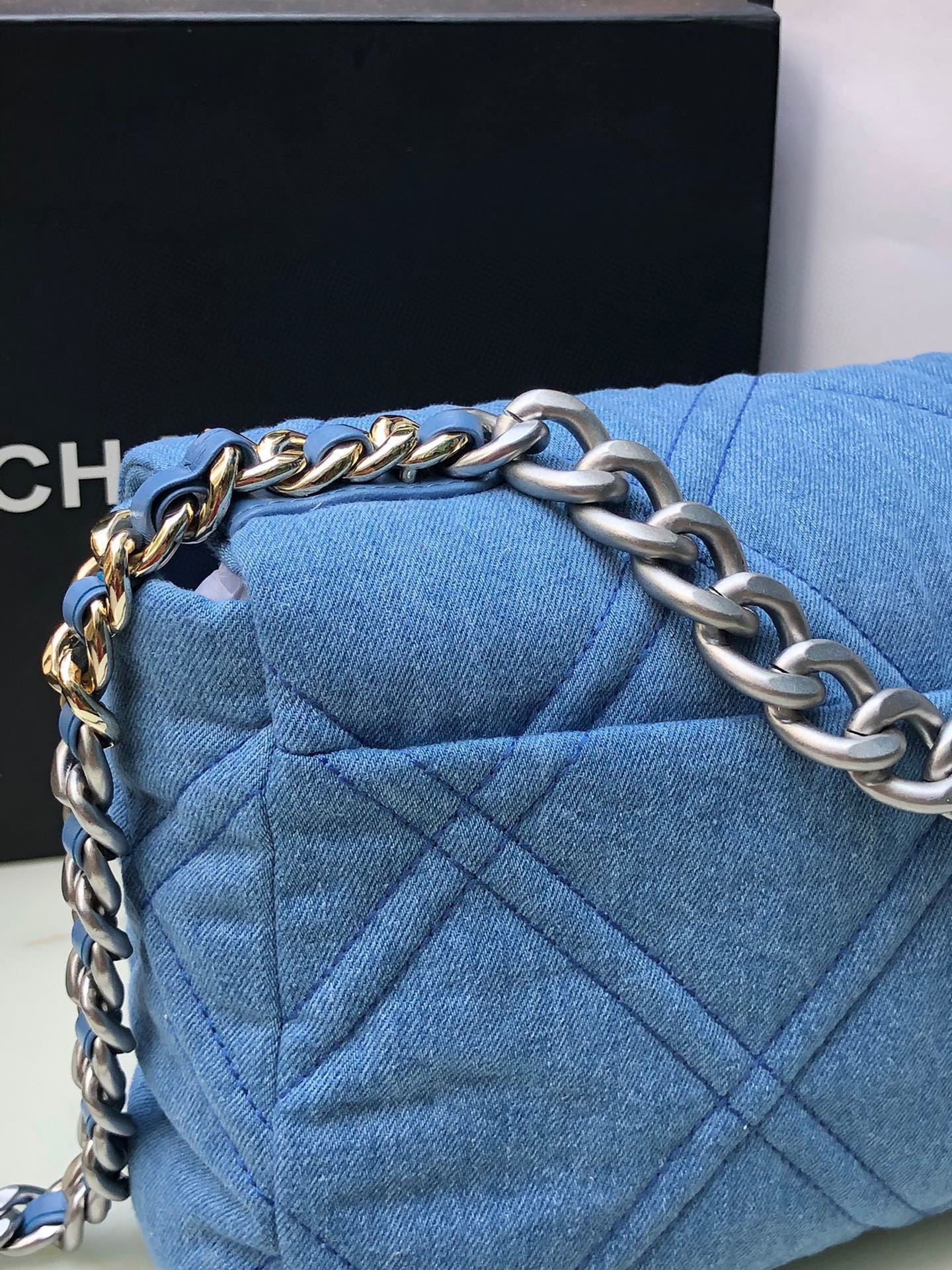 Ch**el 19 LARGE HANDBAG, Gold-Tone, Silver-Tone & Ruthenium-Finish Metal Blue 7.8 × 11.7 × 3.9 in
