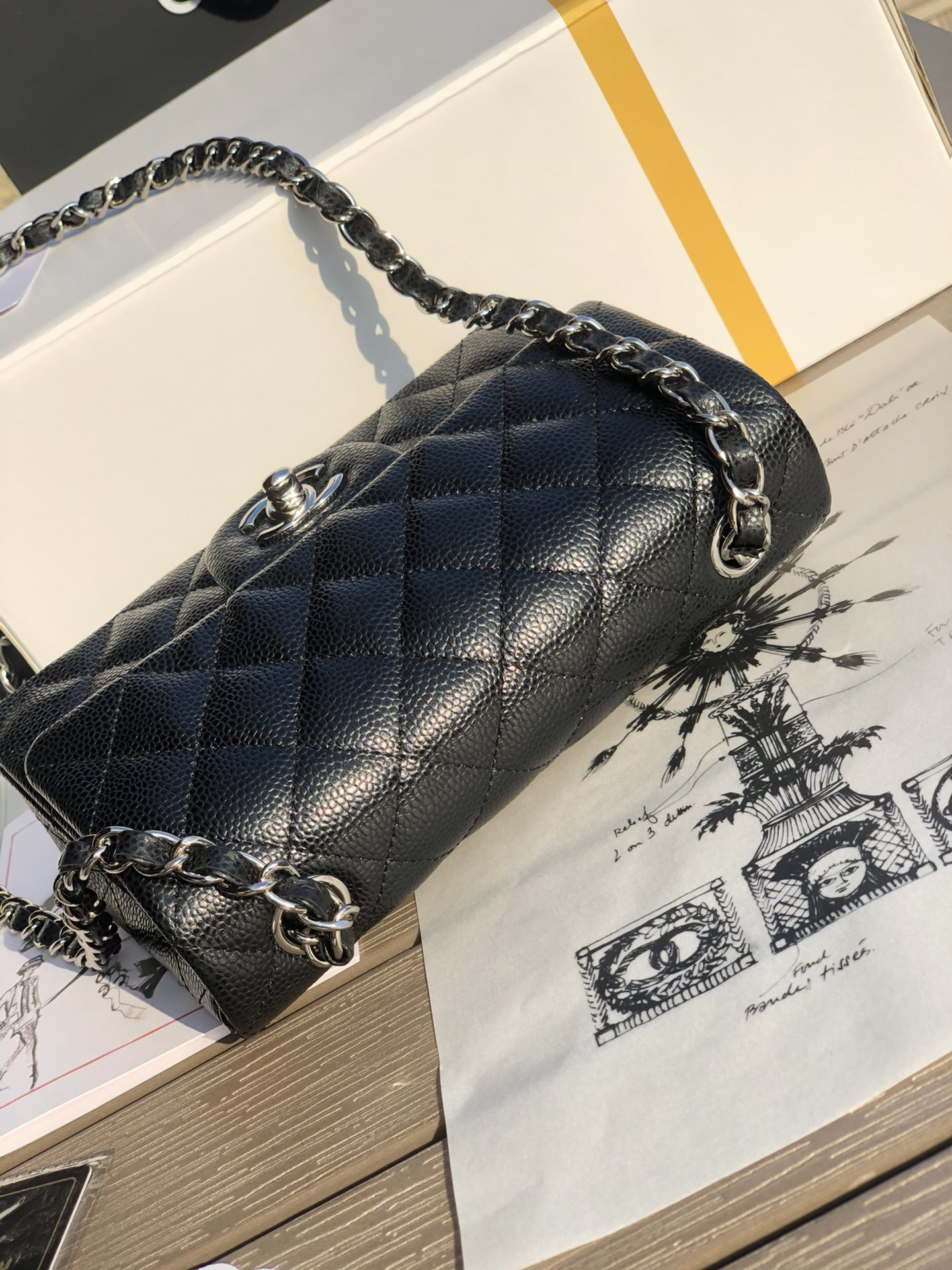 Ch**el MINI FLAP BAG BLACK 4.7 × 7.8 × 2.3 in