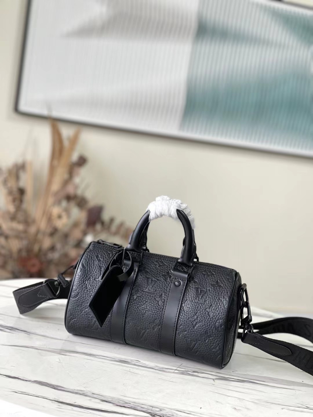 L0vis Vvtt0n Keepall Bandoulière 25 M20900 9.8 x 5.9 x 4.3 inches