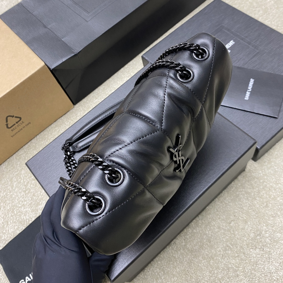 Y51 PUFFER IN LEATHER BLACK SILVER 23 X 15.5 X 5.8 CM
