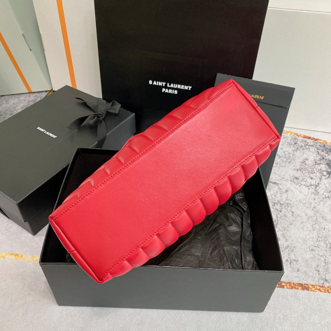 Y51 LOULOU MEDIUM IN QUILTED LEATHER RED 12.5 X 8.6 X 3.5 INCHES
