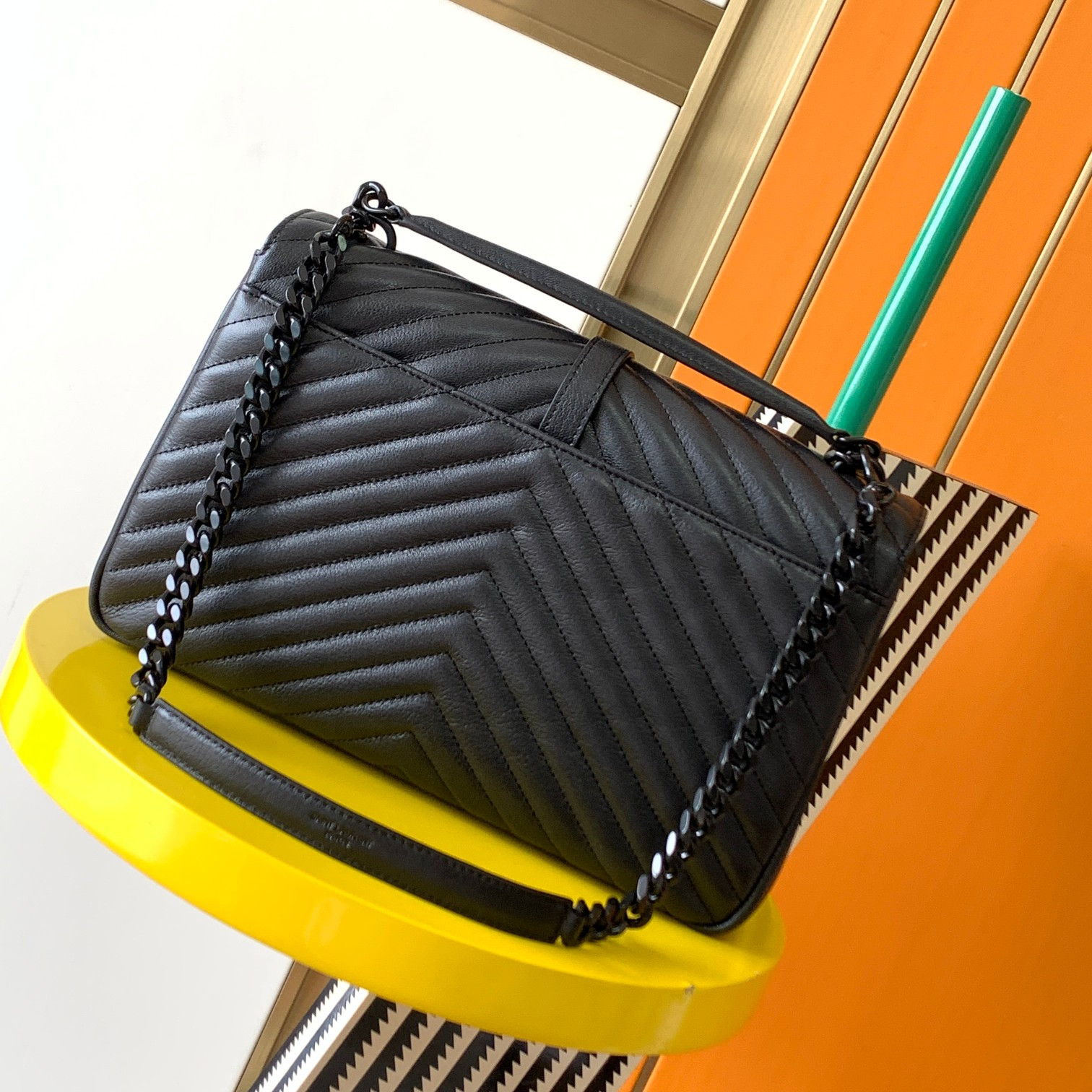Y51 COLLEGE MEDIUM IN QUILTED LEATHER ALL BLACK 9.4 X 6.6 X 2.5 INCHES