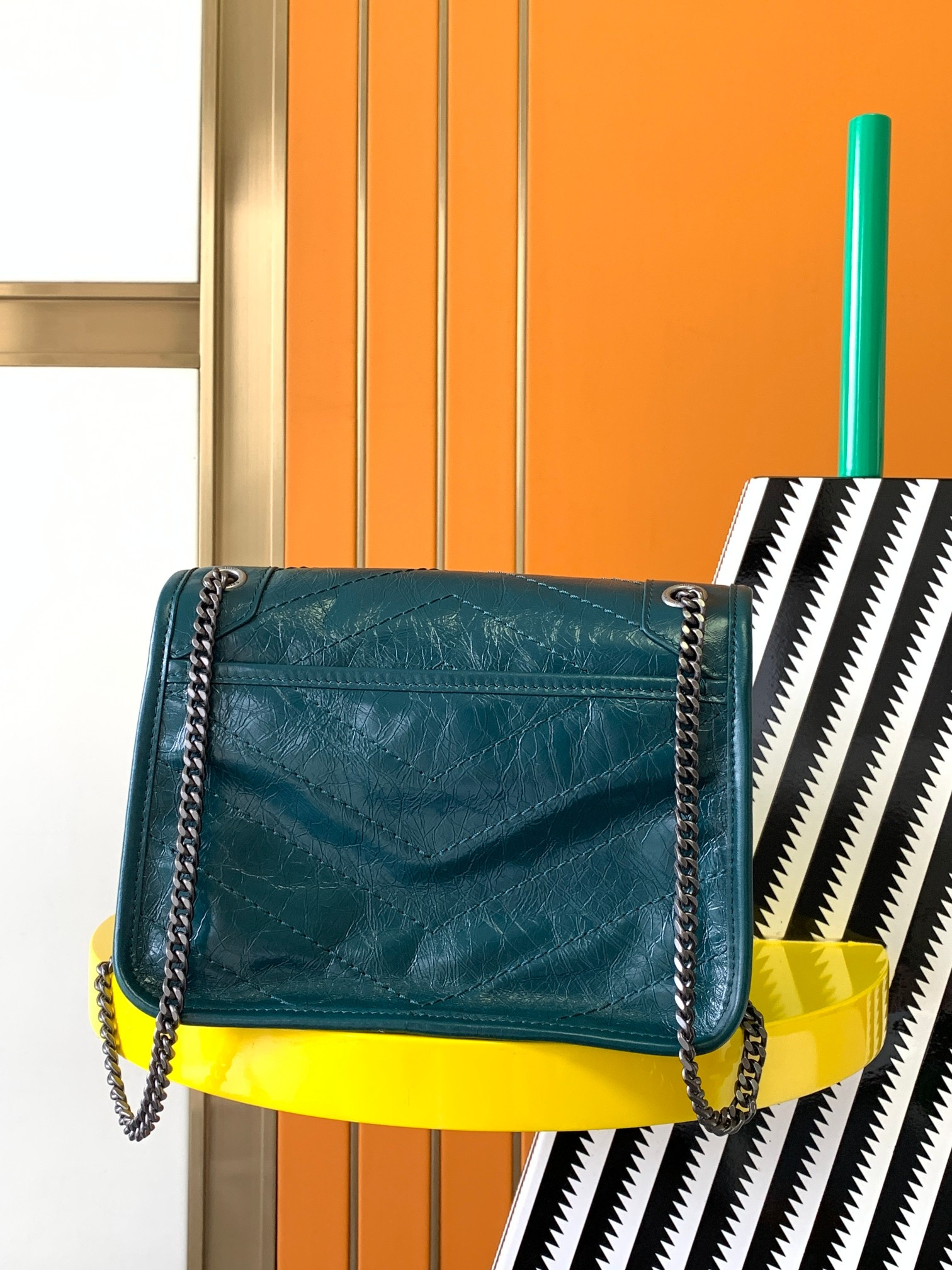 Y51 NIKI BABY IN VINTAGE LEATHER BLUE 8.2 X 6 X 2.9 INCHES