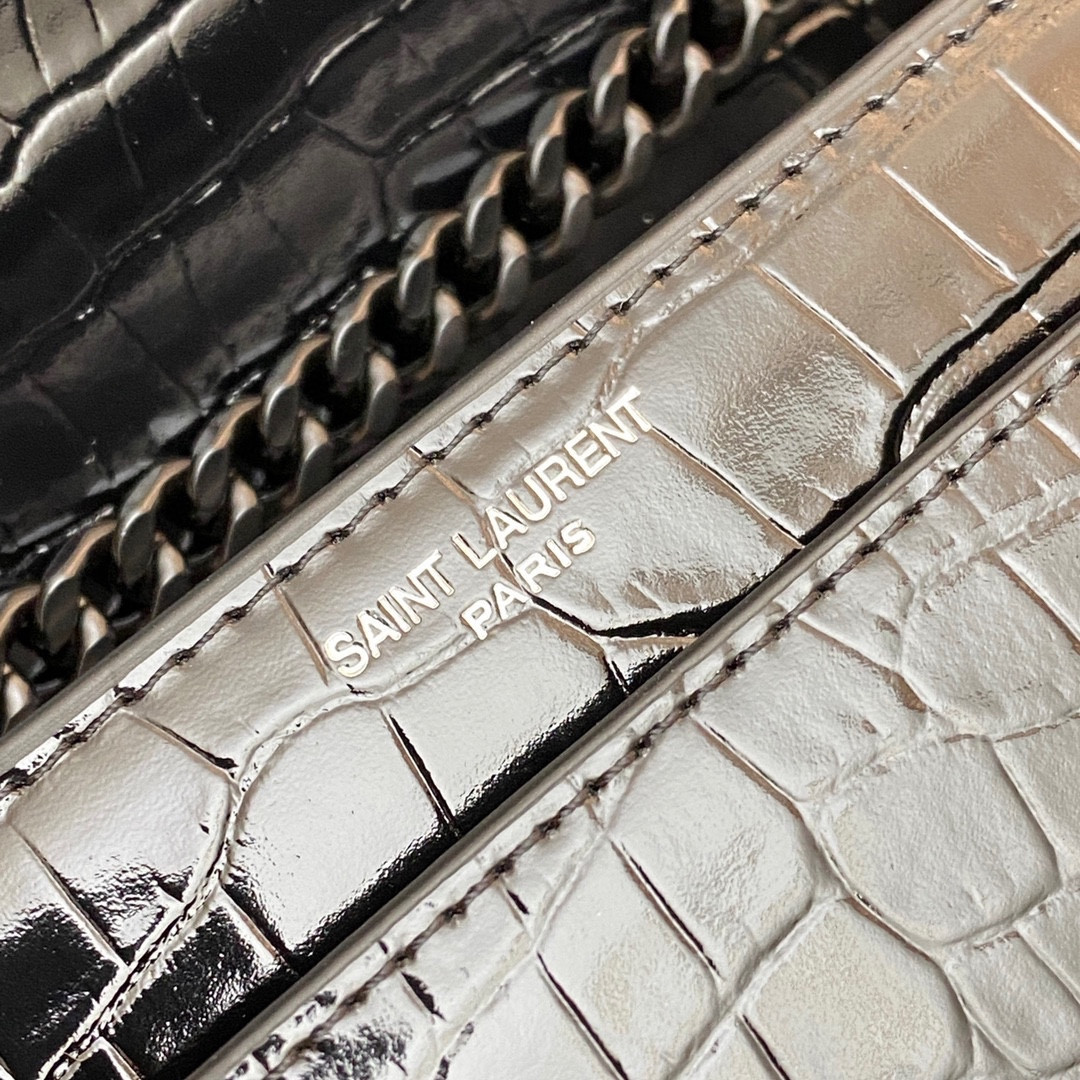 Y51 SUNSET MEDIUM IN CROCODILE-EMBOSSED LEATHER NOIR 8 X 6.2 X 2.5 INCHES