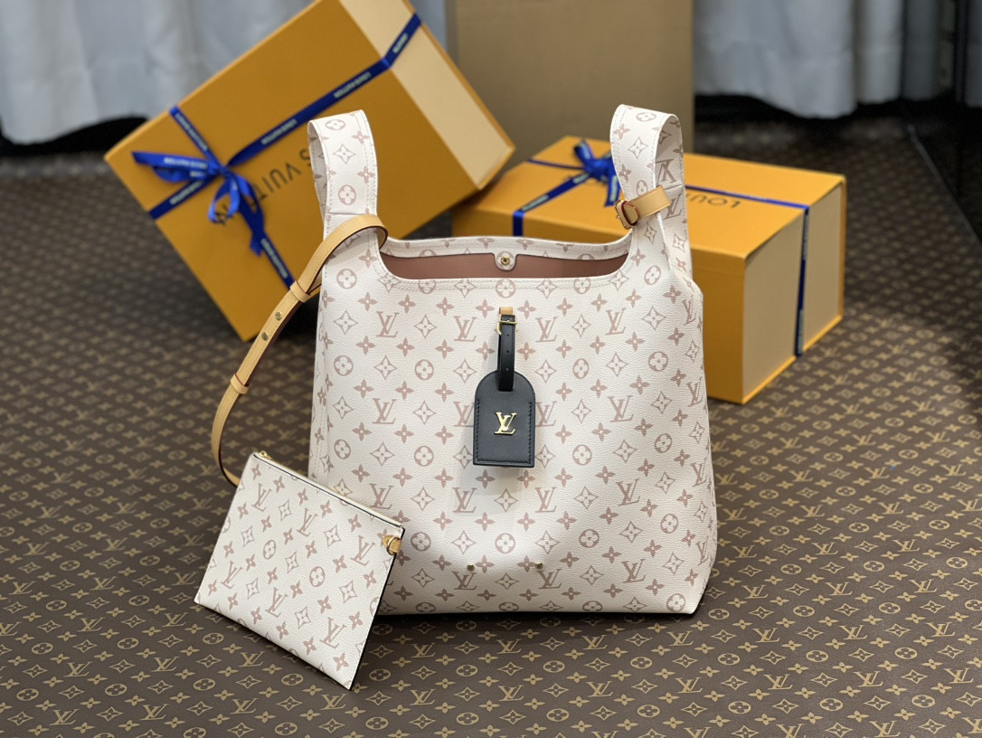 LV M24409 Atlantis GM 34 x 34 x 13.5 cm