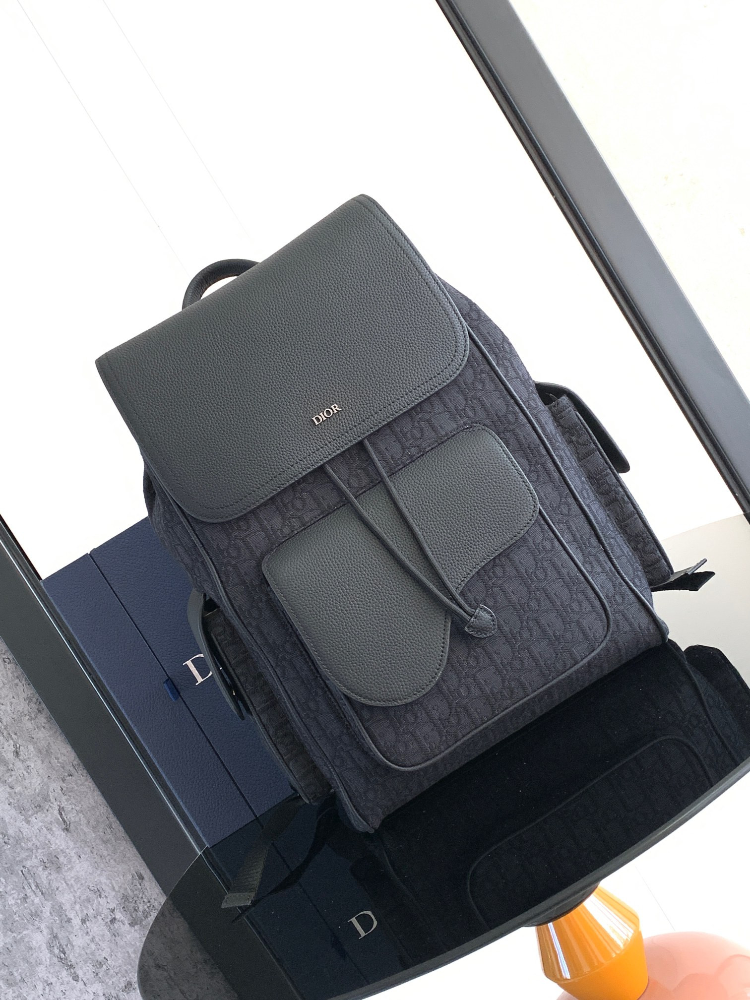 D10r Saddle Backpack 10.5 x 16 x 5.5 inches