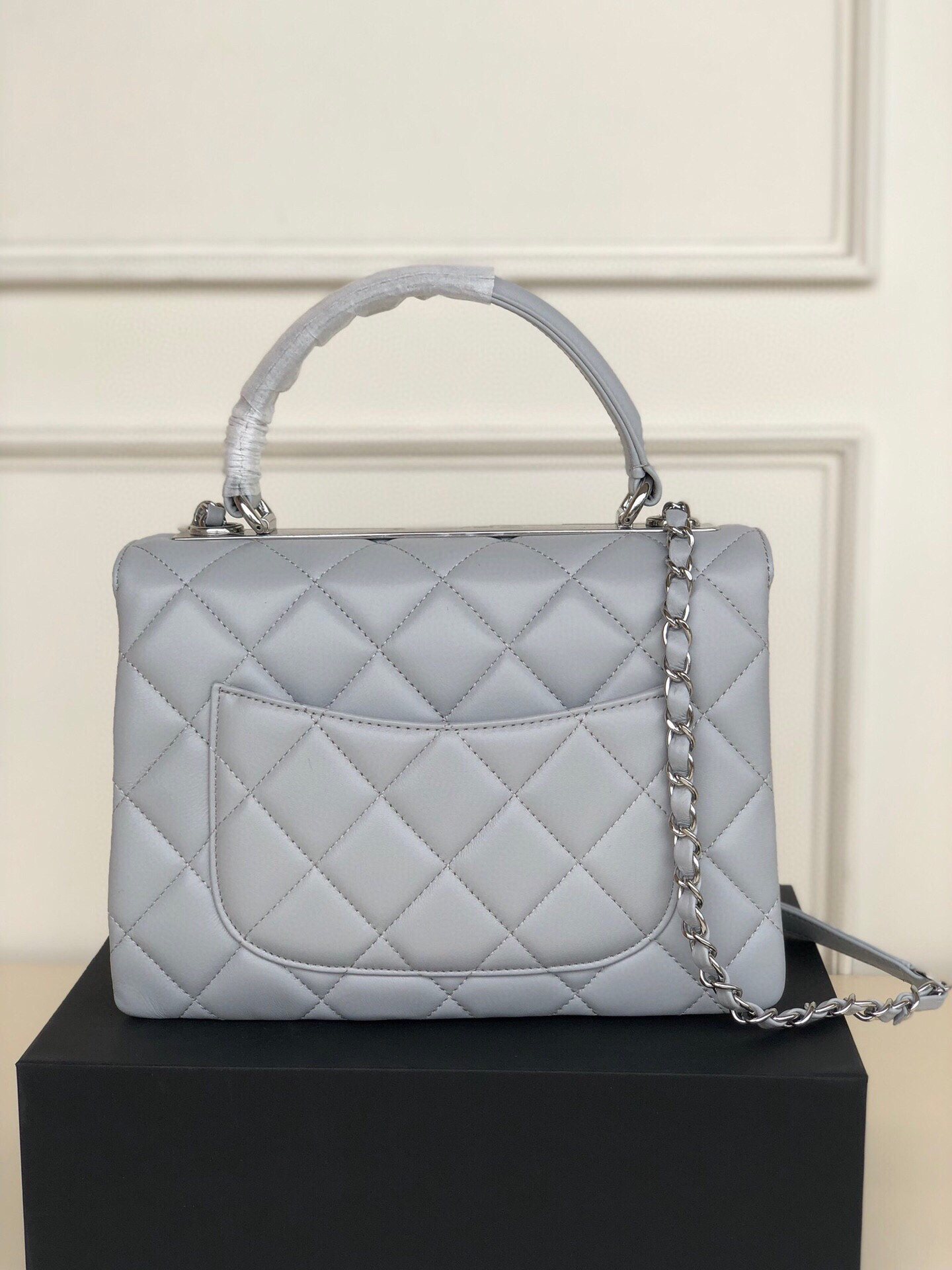 Ch**el FLAP BAG WITH TOP HANDLE 6.6 × 9.8 × 4.7 in