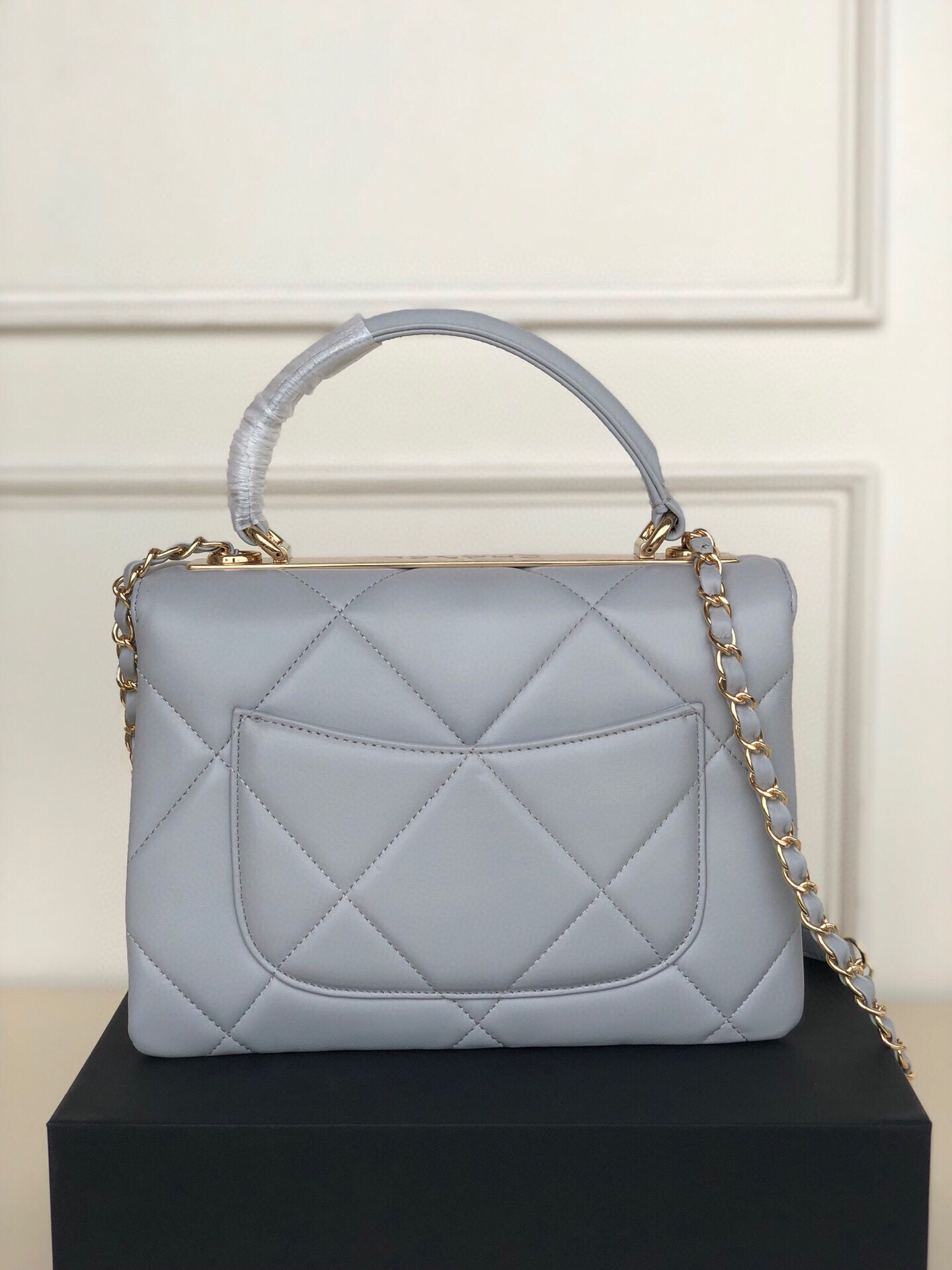 Ch**el FLAP BAG WITH TOP HANDLE 6.6 × 9.8 × 4.7 in