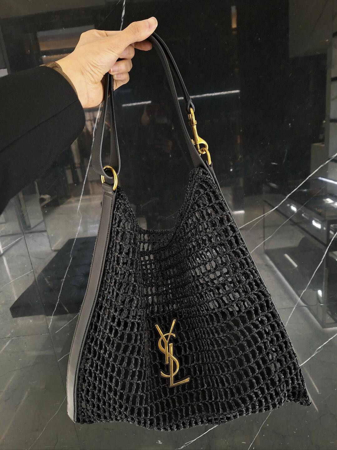 Y51 OXALIS BAG IN RAFFIA MACRAMÉ BLACK 14.6X 5.7X1.2INCHES