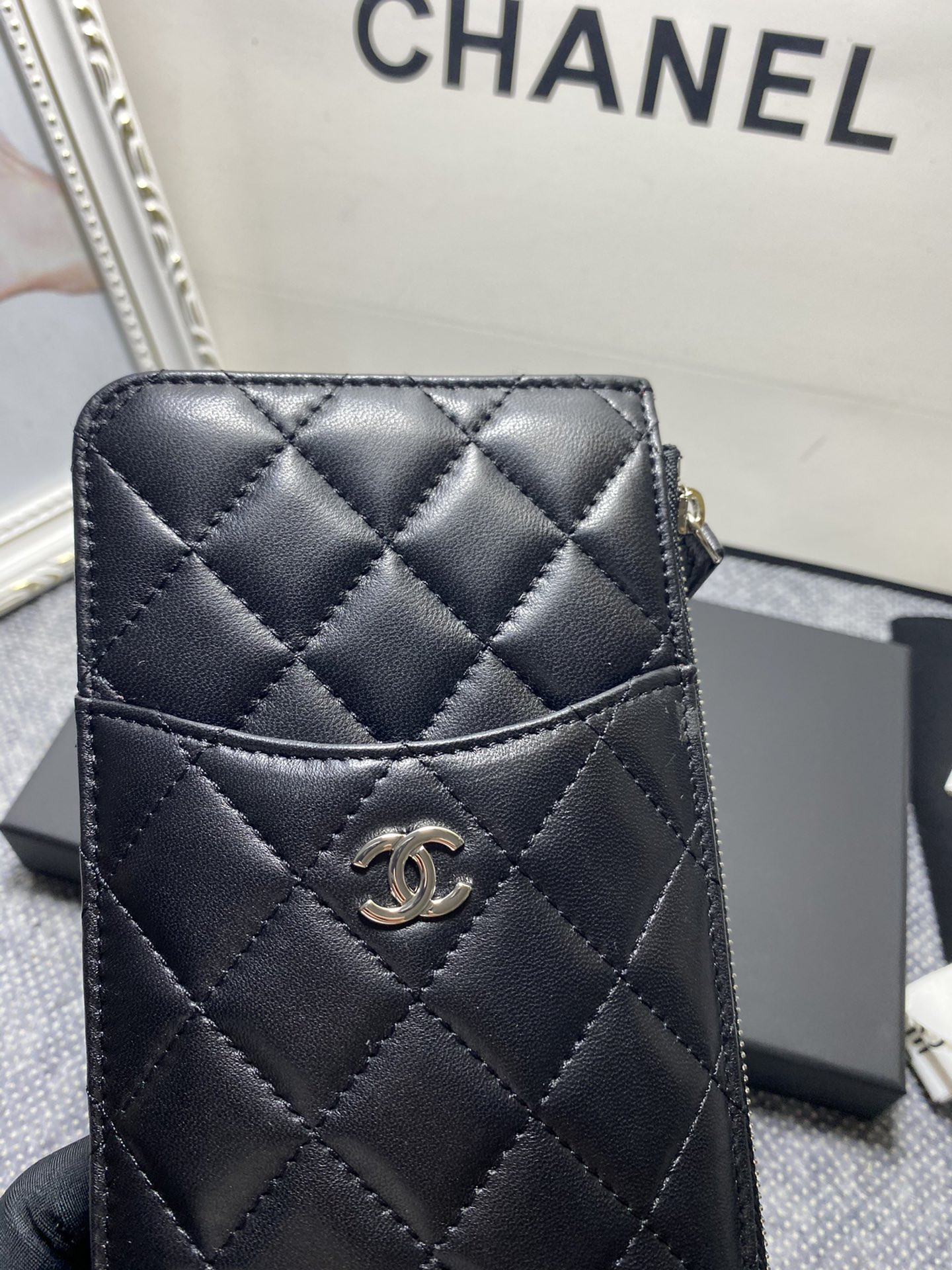 Ch**el LONG ZIPPED WALLET 19-11cm