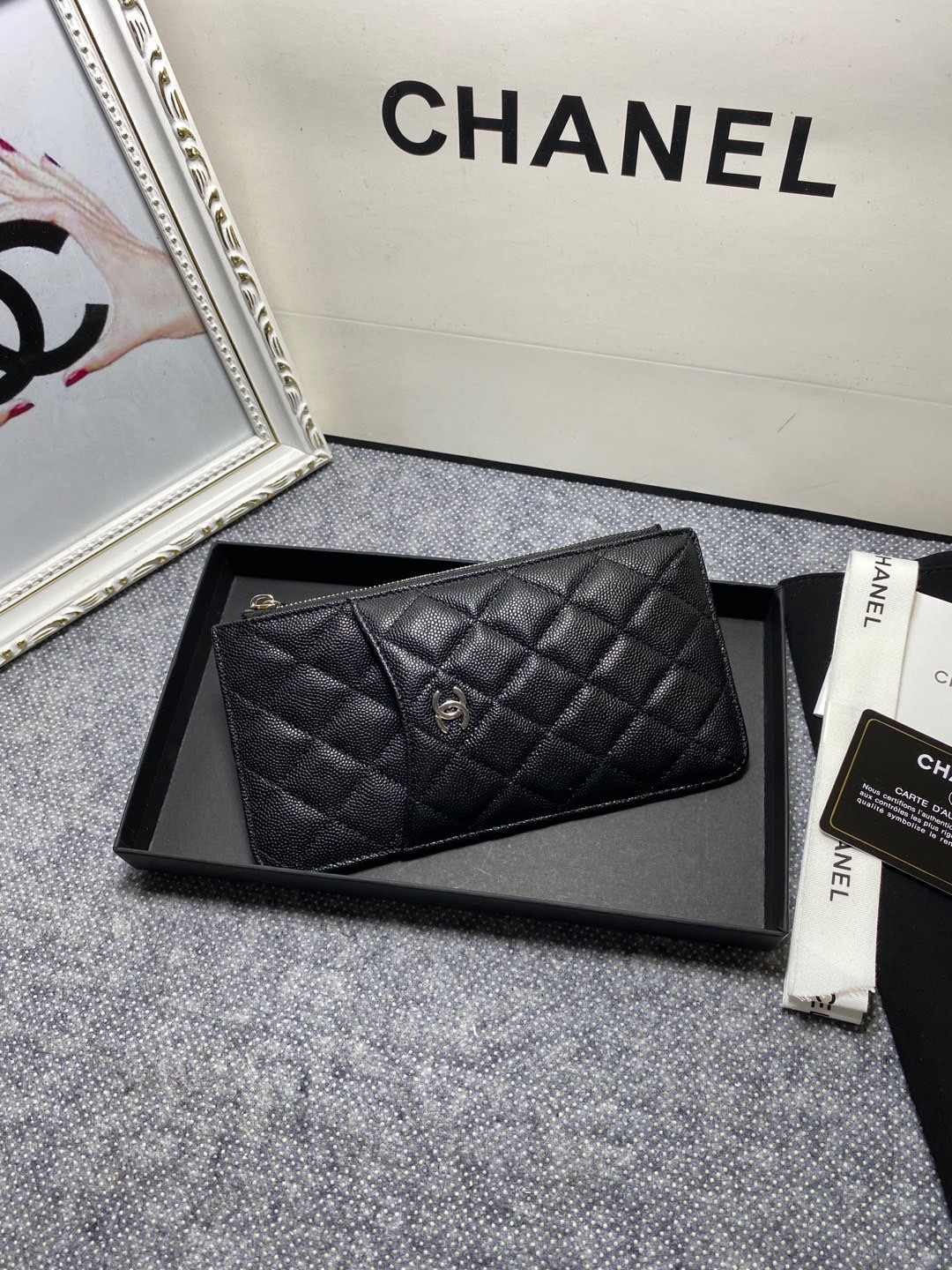Ch**el LONG ZIPPED WALLET 19-11cm