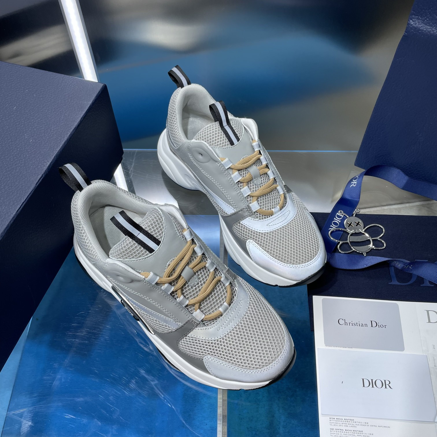 UA D10r B22 gray Sneaker