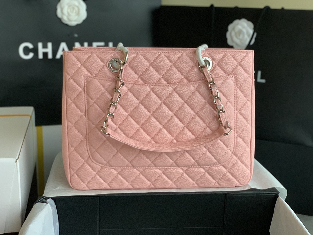 Ch**el GST CAVIAR LEATHER HARDWARE 24X33X13CM