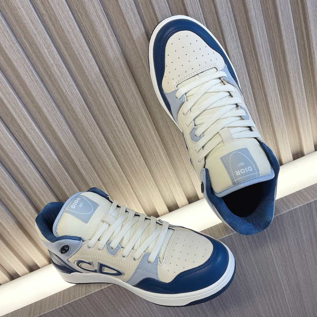 UA D10r B57 Mid-Top Sneaker