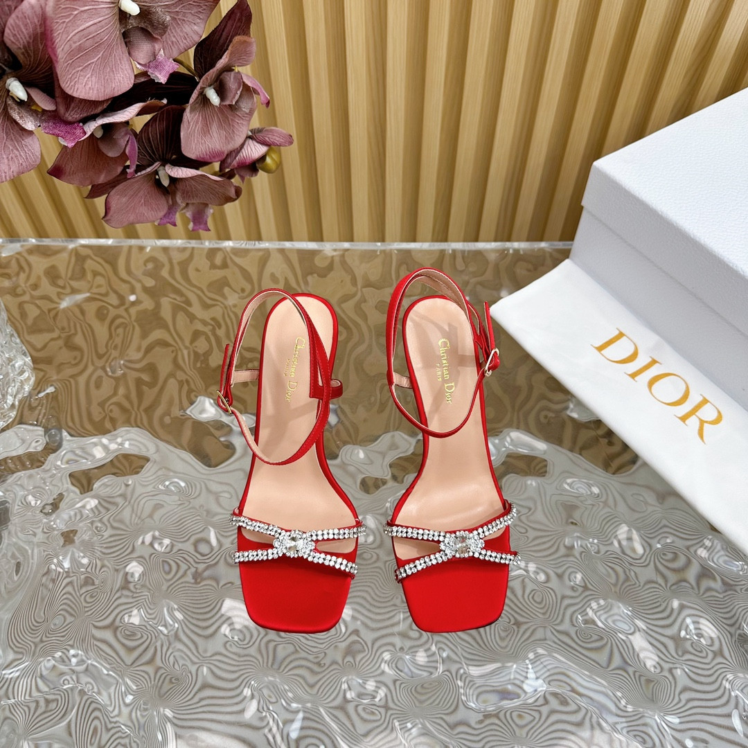 UA D10r Slingback Pump