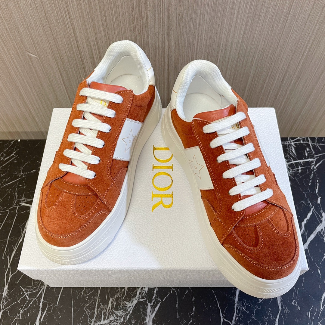 UA D10r Star Platform Sneaker