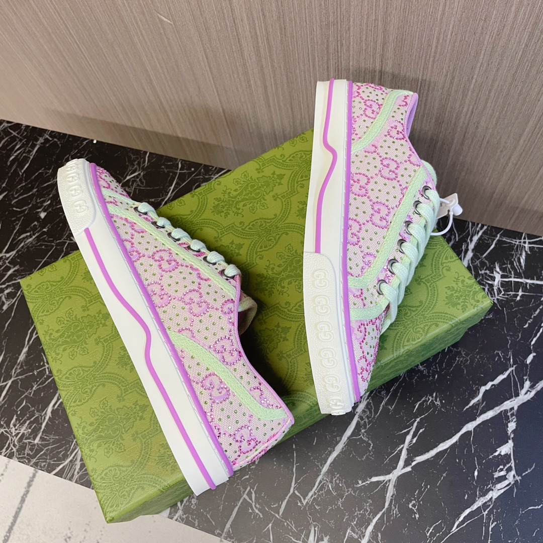 UA Gvc*1 TENNIS 1977 SNEAKER