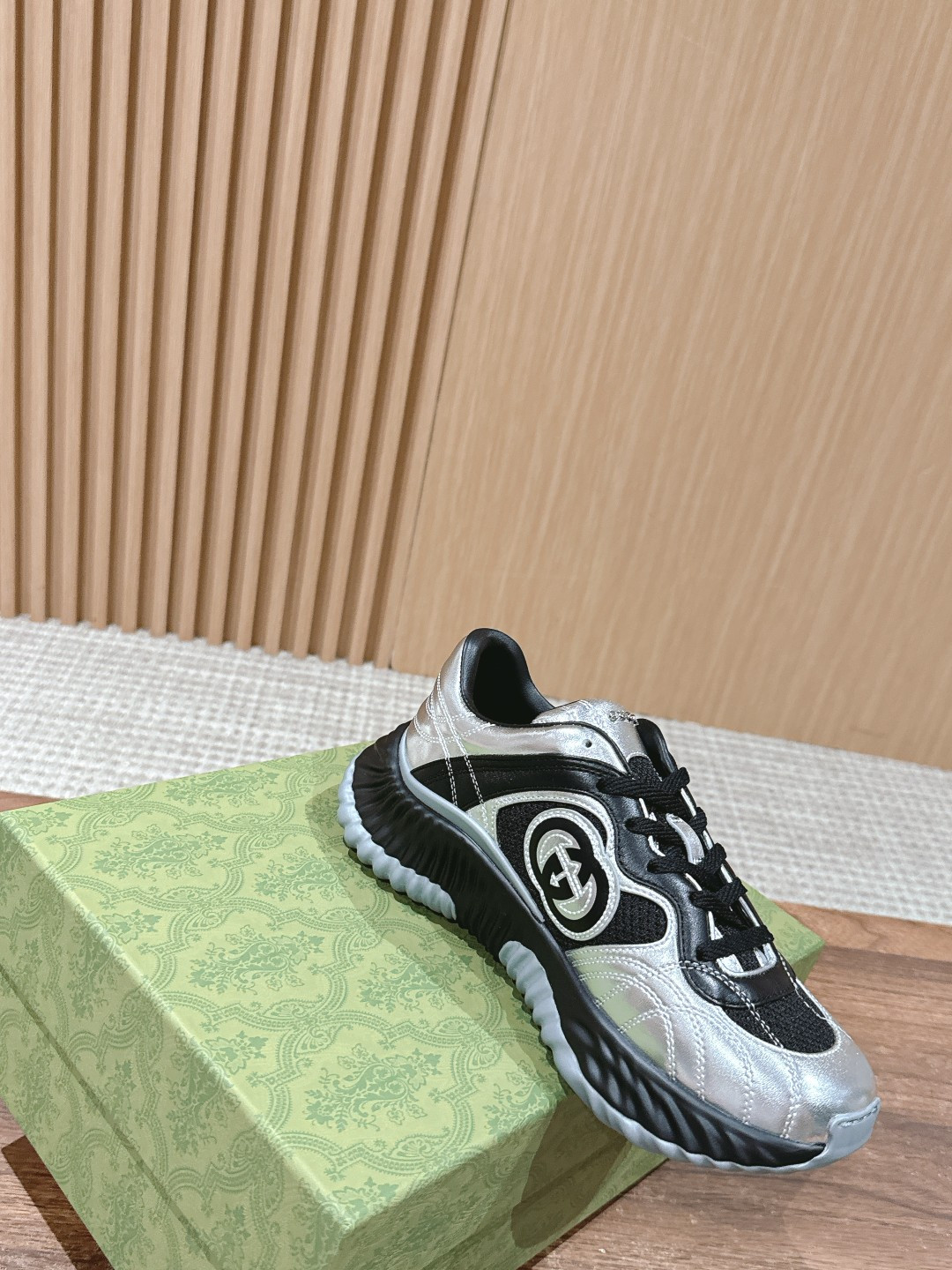 UA Gvc*1 RIPPLE SNEAKER