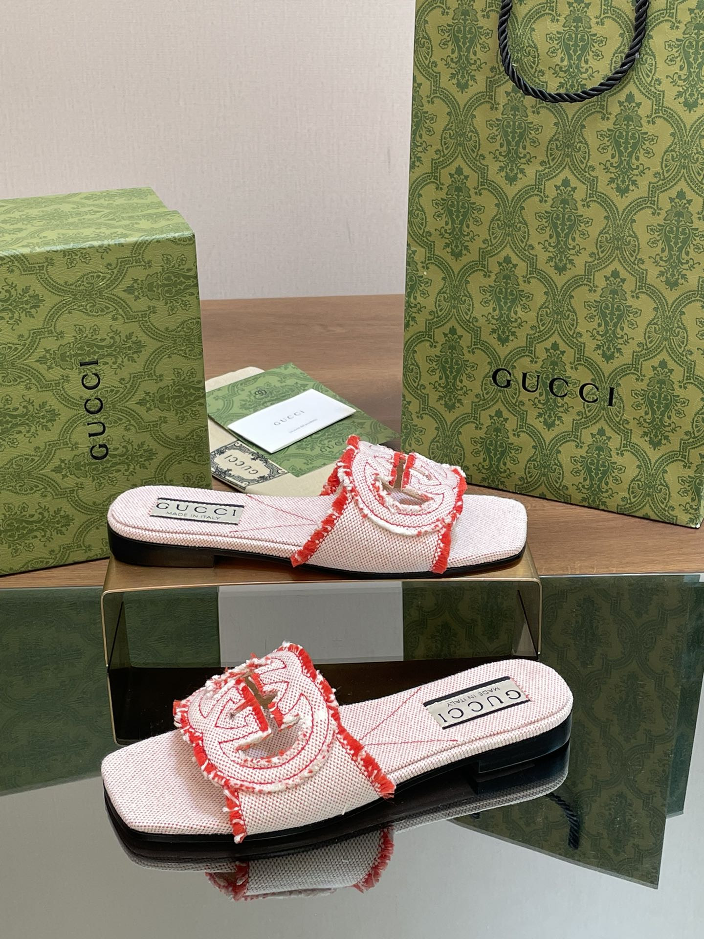 UA Gvc*1 WOMEN